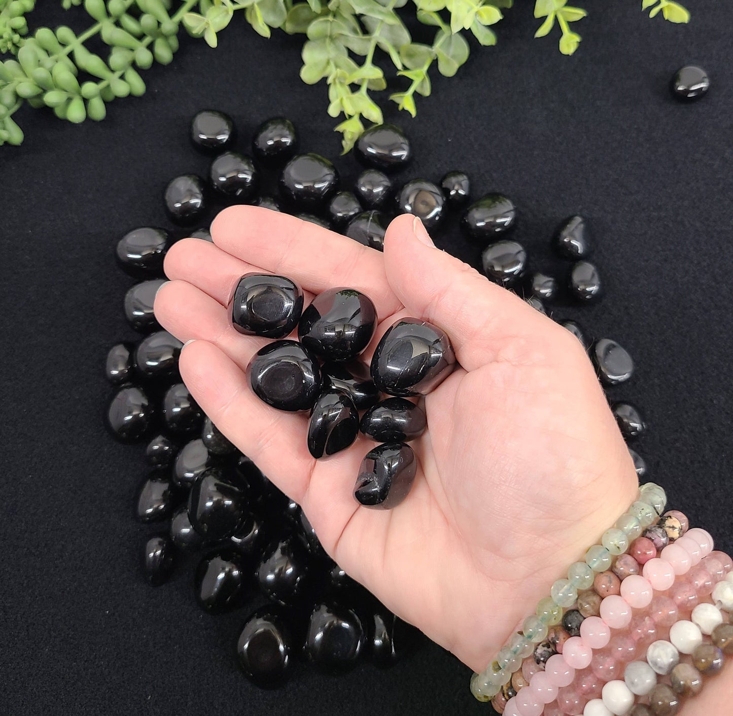 Black Obsidian (1kg/2.2 lbs.) Tumbled Stone 20-25mm