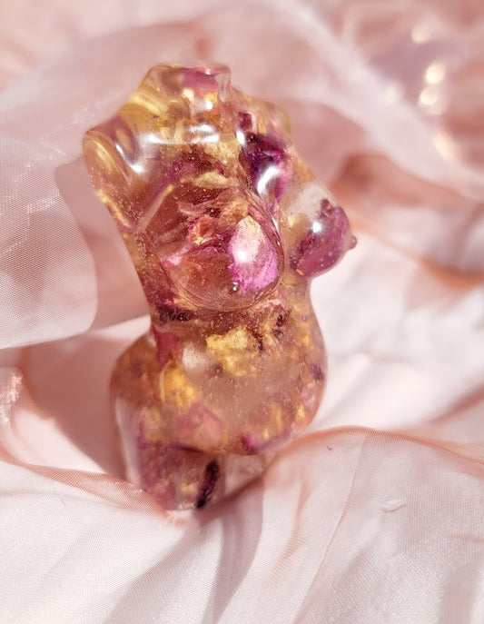 Pregnant resin goddess, rose petal fill