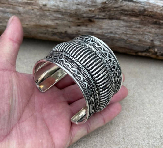 Handcrafted Cuff Bracelet Vintage Design Boho Gypsy Ethnic